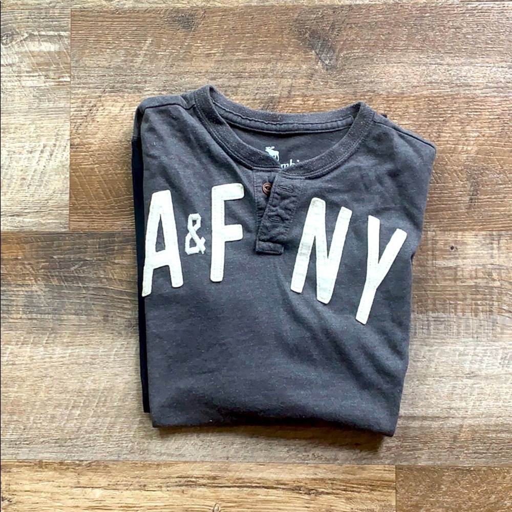 Long sleeves Tshirt Boy size 13/14 Abercrombie